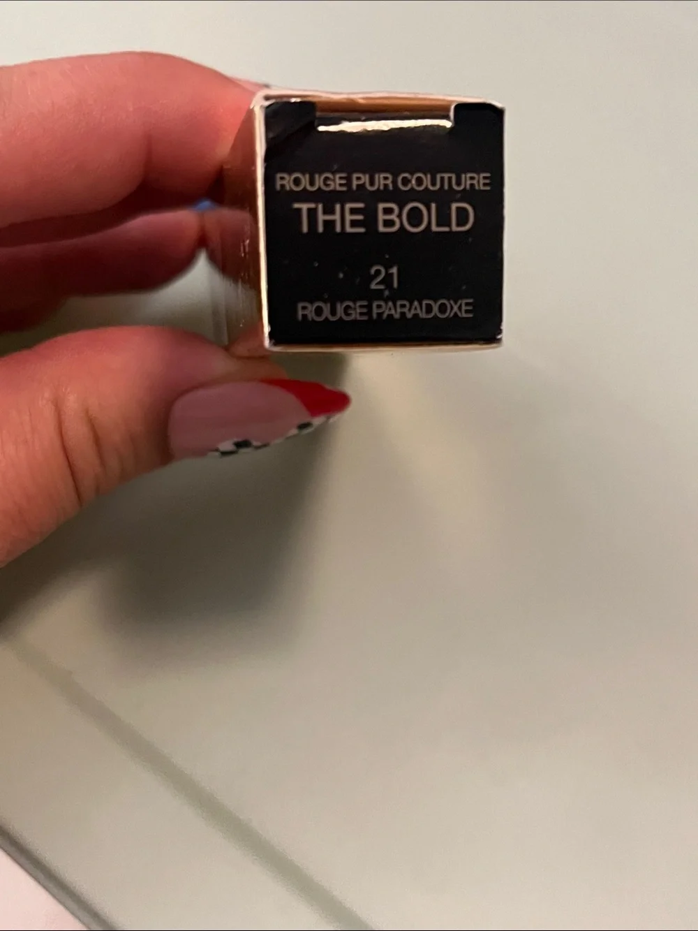 Yves Saint Laurent The Bold Rouge Pur Couture Lipstick - 21 (Gold Packaging)